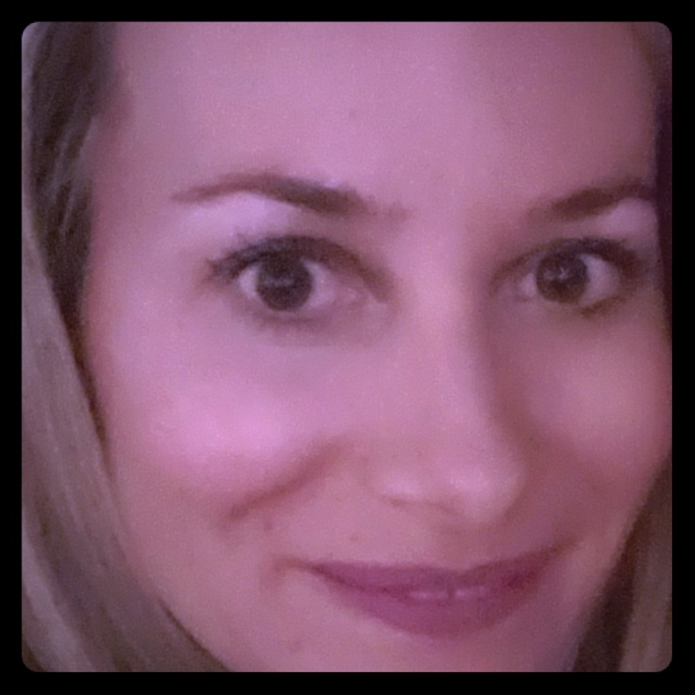 Meet your Posher, Maria